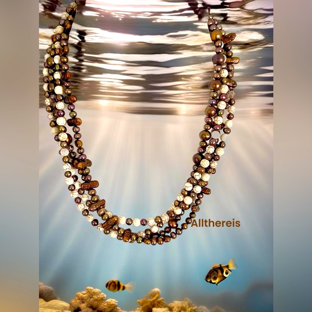 Freshwater Pearl necklace💕🐬 - Picture 9 of 16